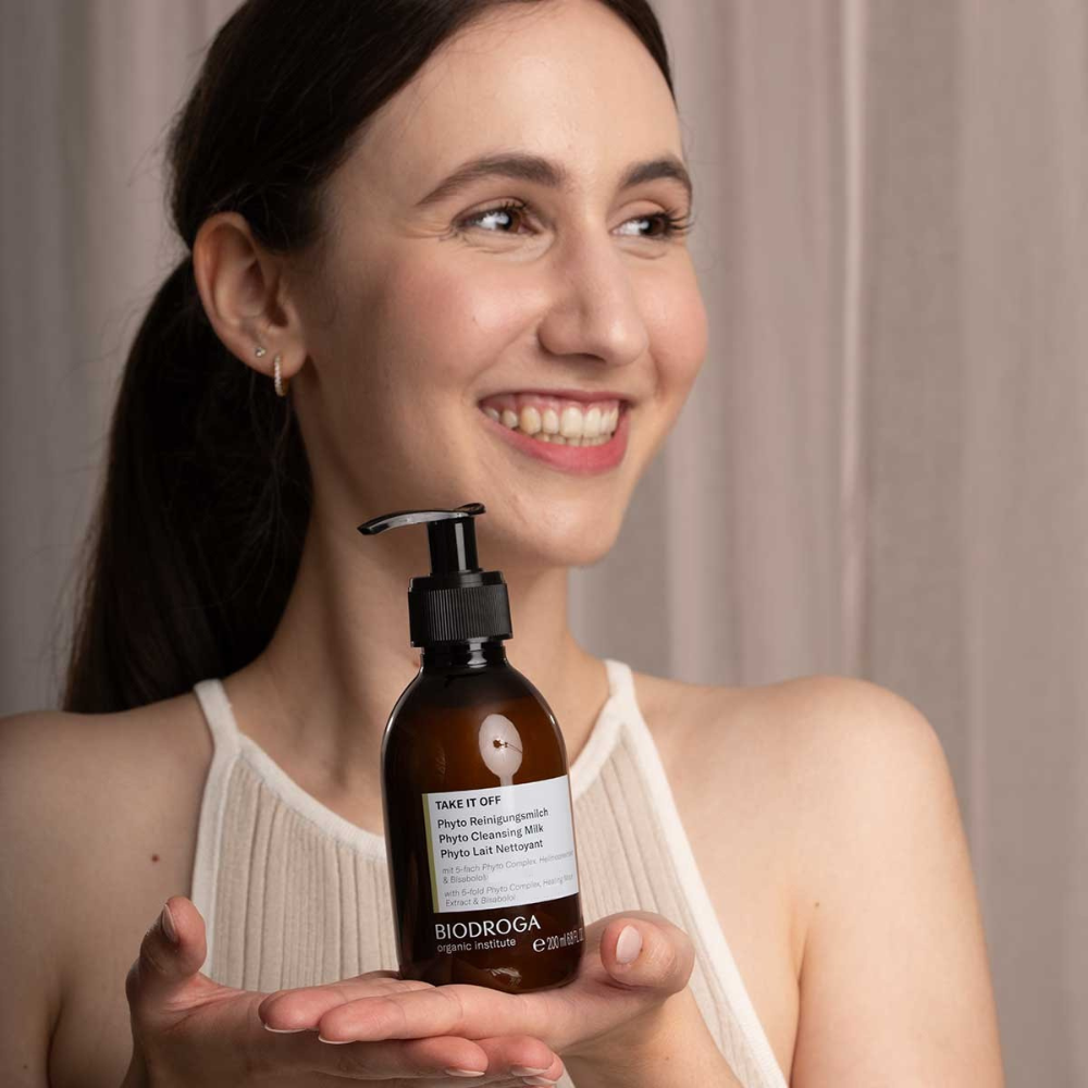 Produktdarstellung BIODROGA Organic Institute Take It Off Reinigung