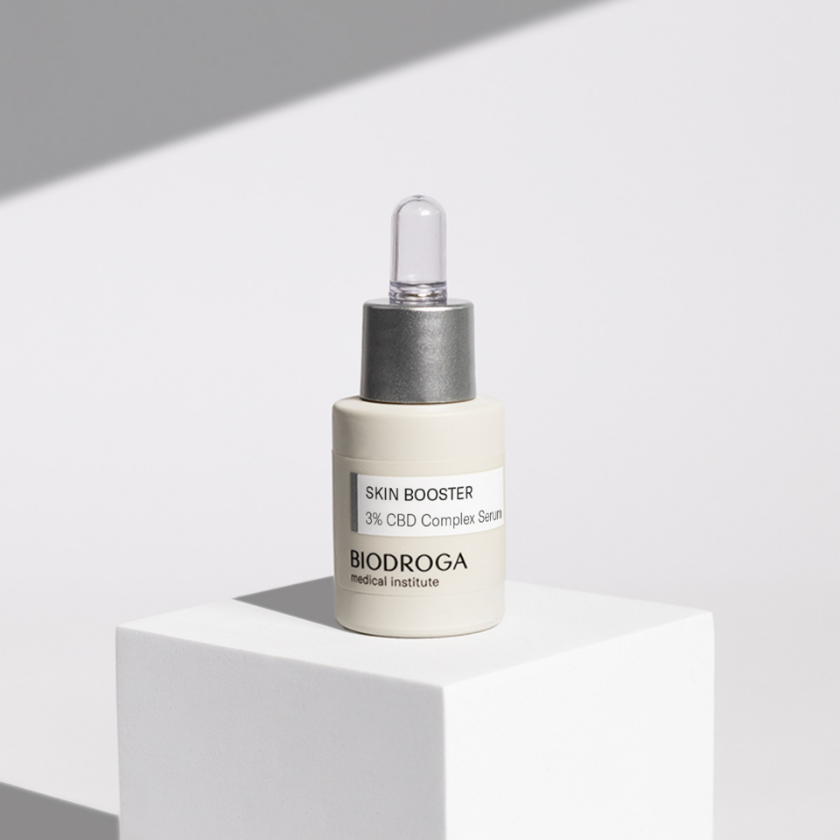 Grafisches Gestaltungselement BIODROGA Skin Booster 2% CBD Complex Serum