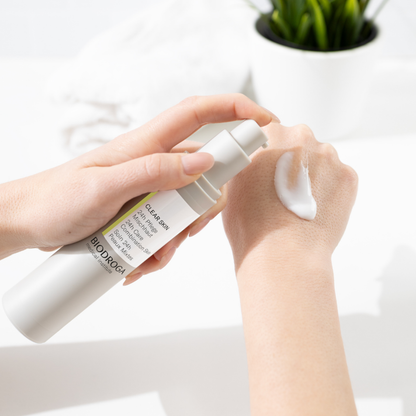 Grafisches Gestaltungselement BIODROGA Clear Skin 24h Pflege Mischhaut